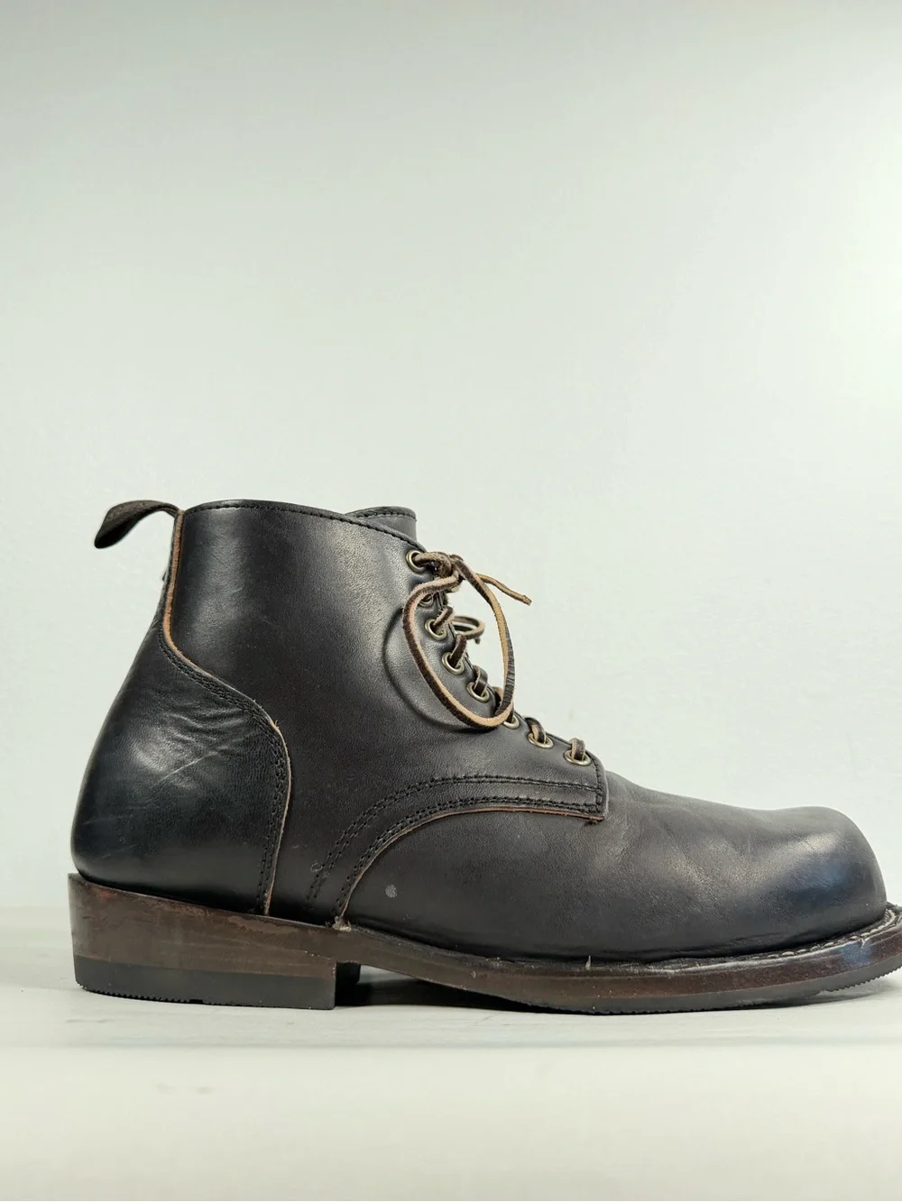 Thursday Boot Co. Men’s Brawler Size 10 Teacore Horse Rump Italian Leather Black